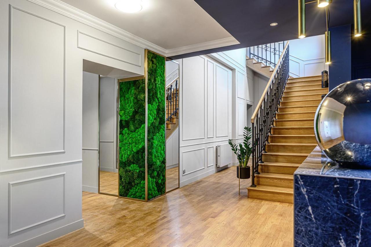 Nosalowy Park Hotel & Spa Zakopane Bagian luar foto Preserved green wall in a private home