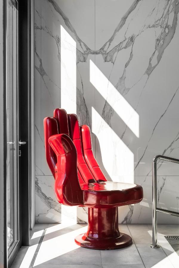 Nosalowy Park Hotel & Spa Zakopane Bagian luar foto The Hand chair