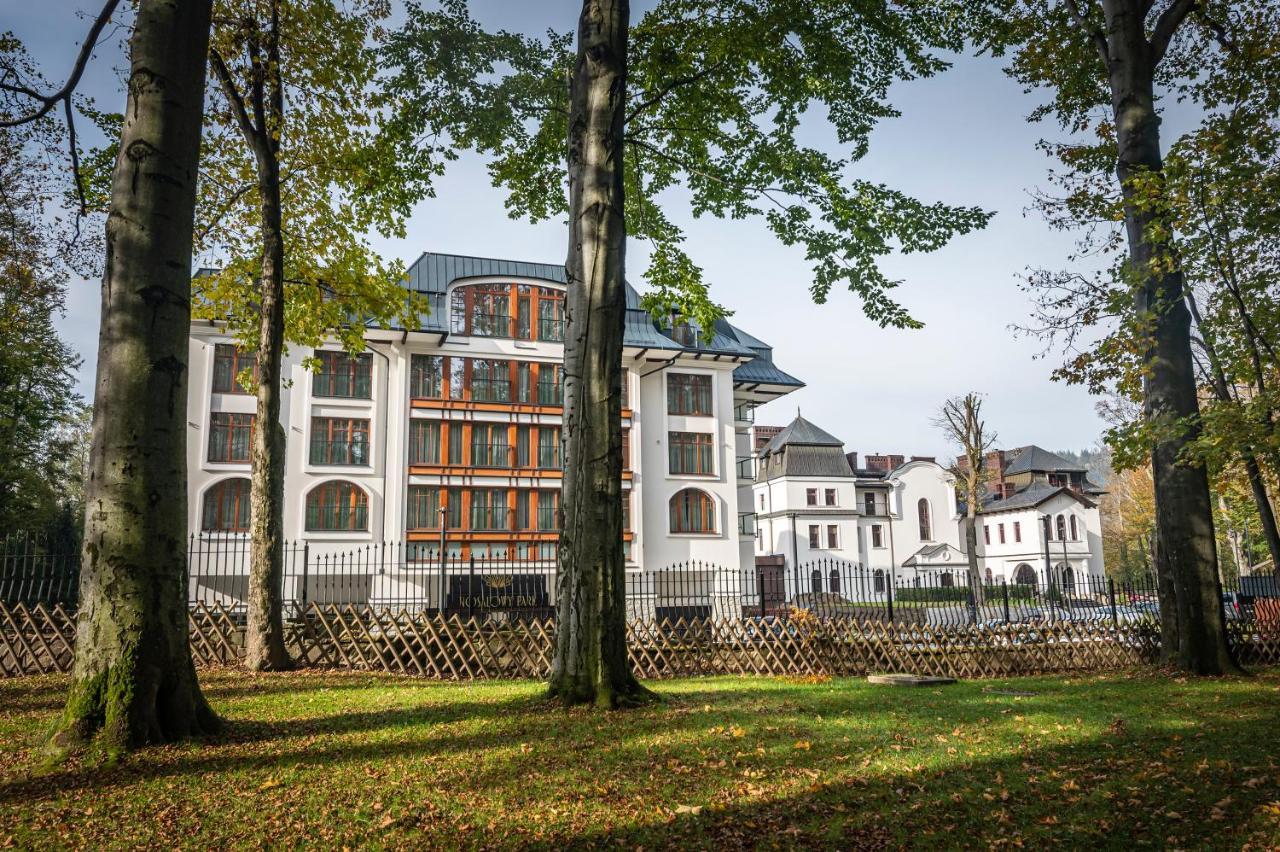 Nosalowy Park Hotel & Spa Zakopane Bagian luar foto The main building of the university