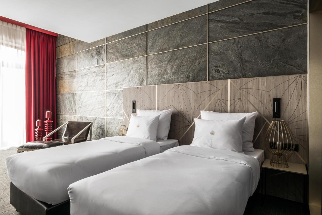 Nosalowy Park Hotel & Spa Zakopane Bagian luar foto A room at the hotel